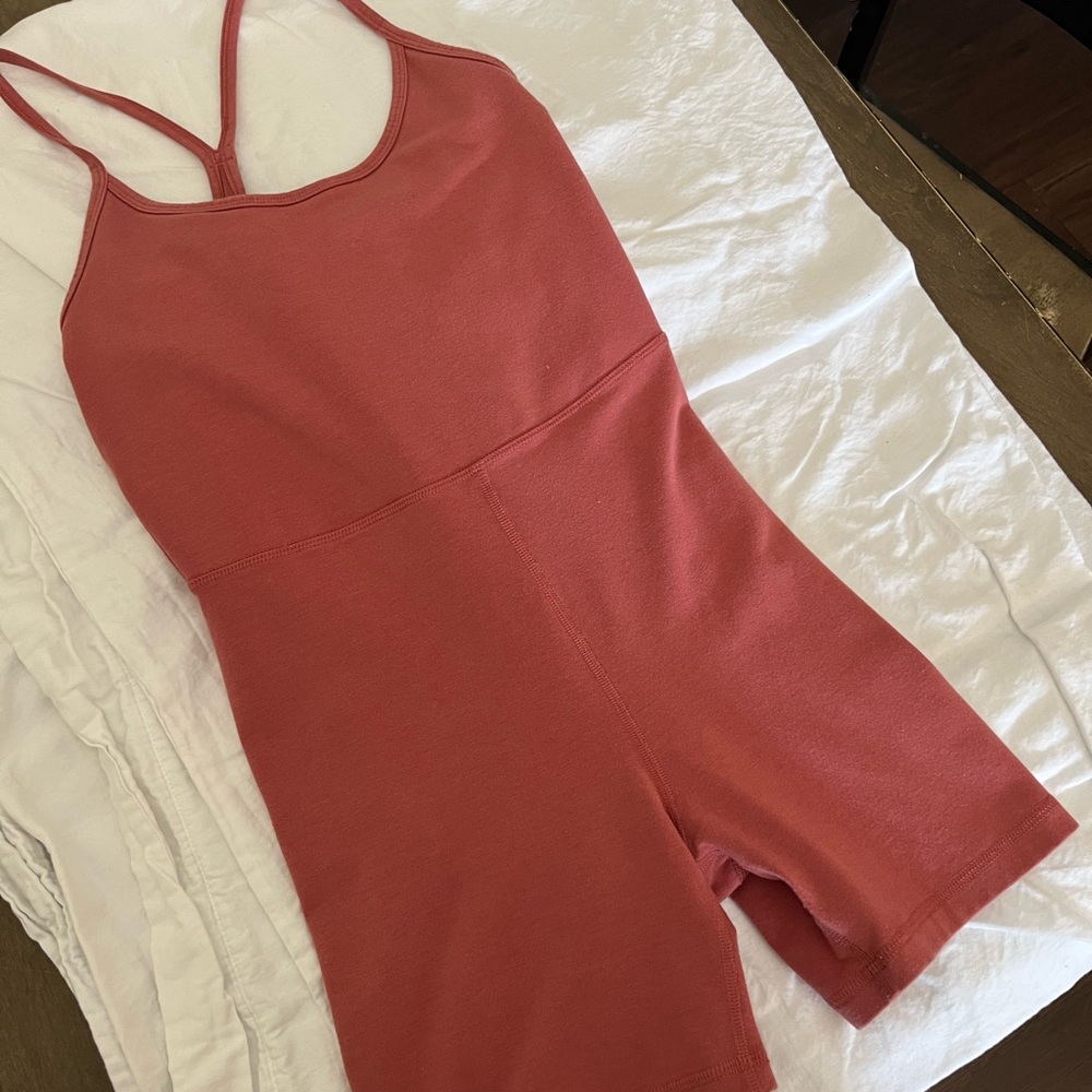 Old Navy Active Coral Top